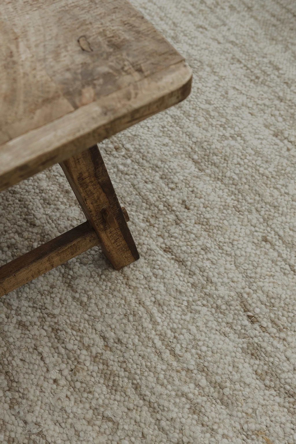 Sample of Sedona New Zealand Wool Rug in Pearl