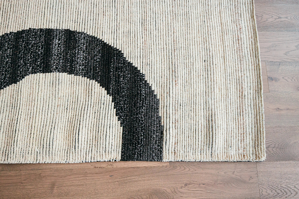 Leblon Abstract Pattern New Zealand Wool Rug in Beige and Charcoal