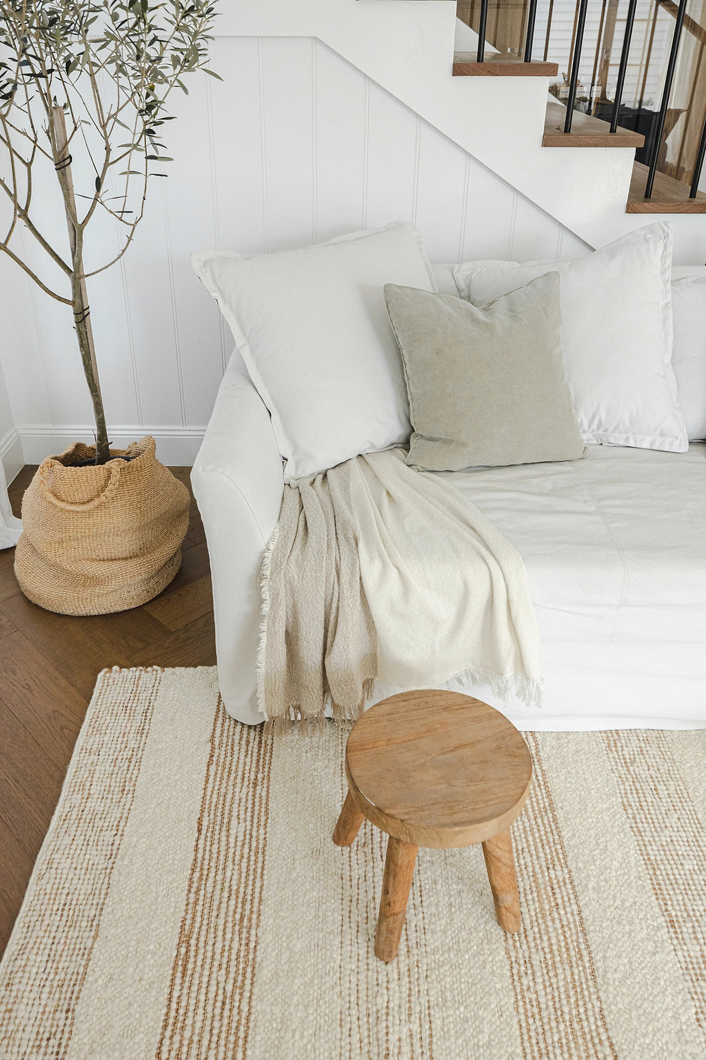 Sample of Laguna Wool and Jute Striped Rug in Ivory