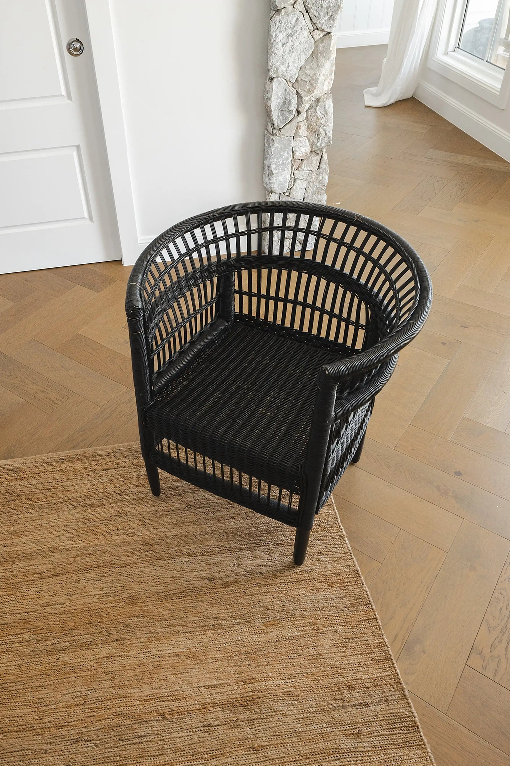 Lavanya Jute Rug in Natural