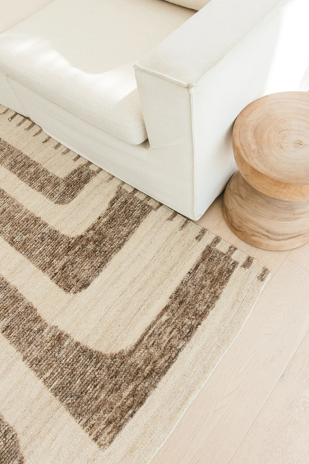 Leblon Abstract Pattern New Zealand Wool Rug in Natural