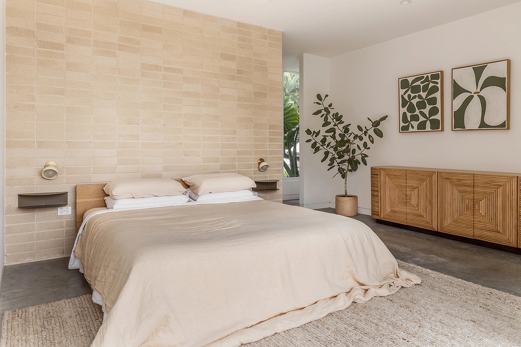 Sample of Bangalow Undyed New Zealand Wool Rug in Paperbark