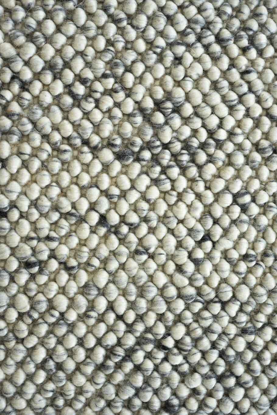 Serenity Handwoven Chunky Wool Rug in Grey
