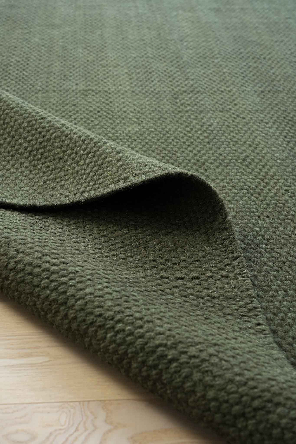 Sample of Cape Basket Weave Rug in Olive