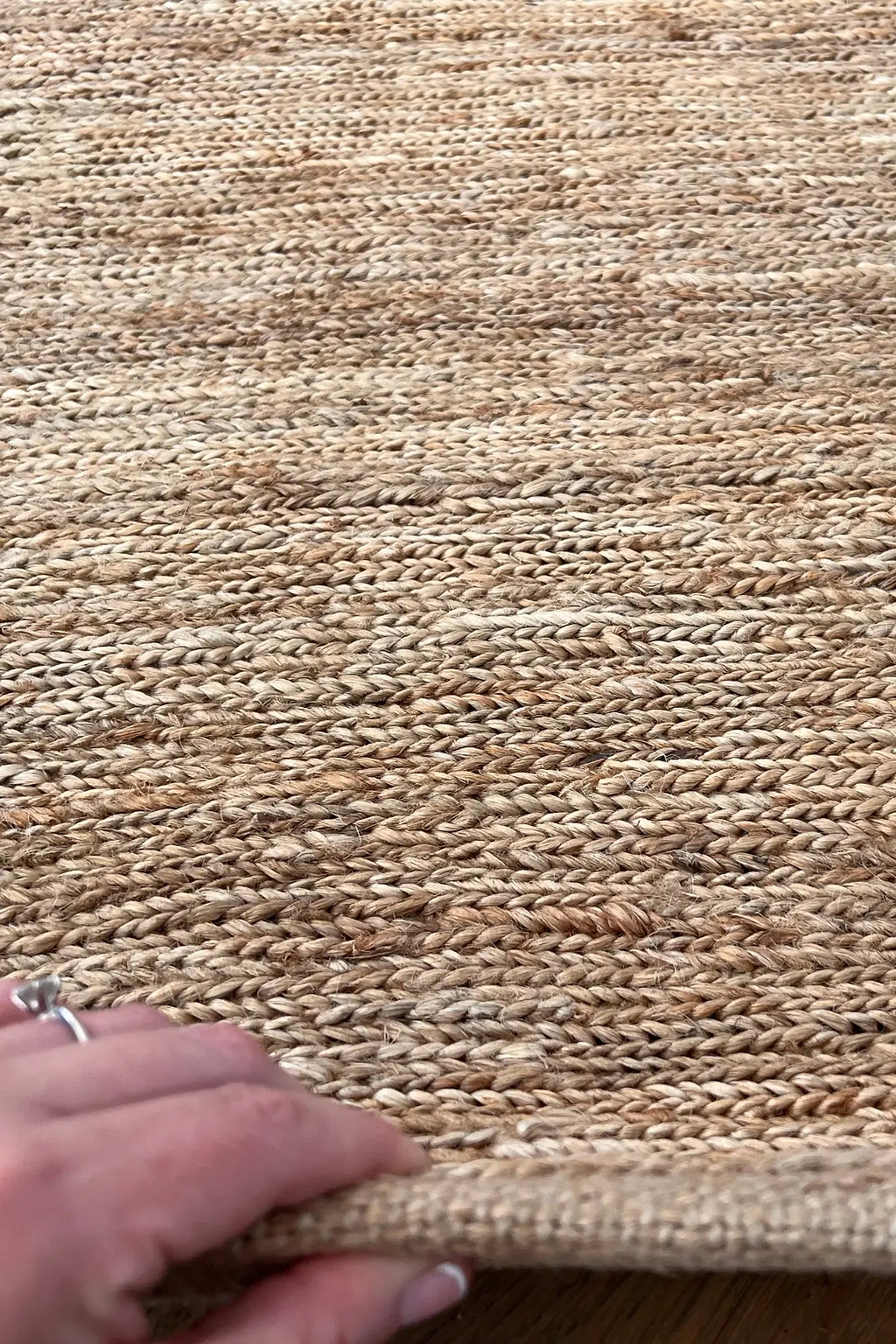 Lavanya Round Jute Rug in Natural