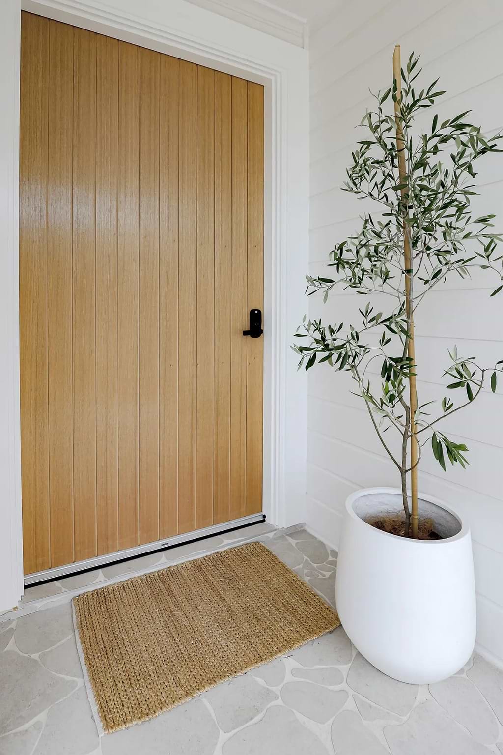 Dharma Braided Jute Doormat in Natural