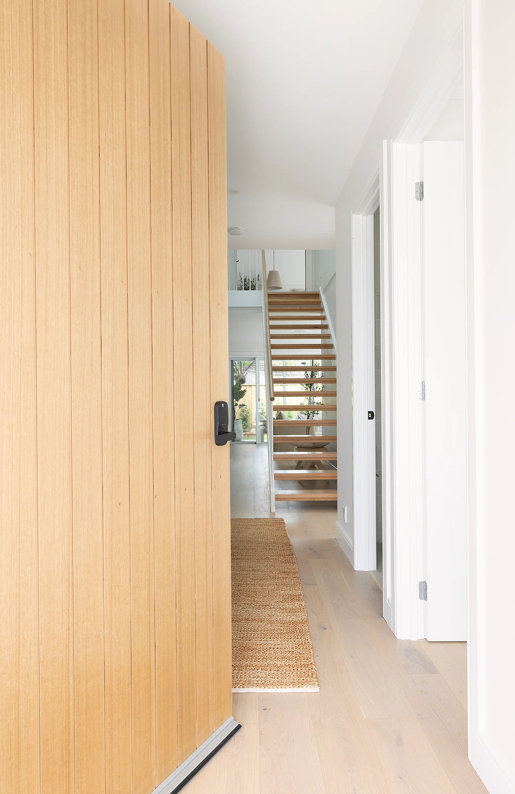Avoca Jute Runner Rug in Natural