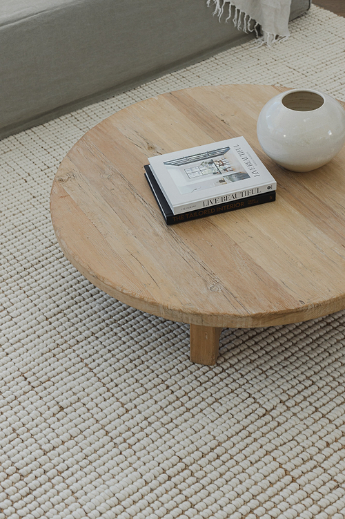 Alskar Handwoven Wool and Jute Rug in Ivory