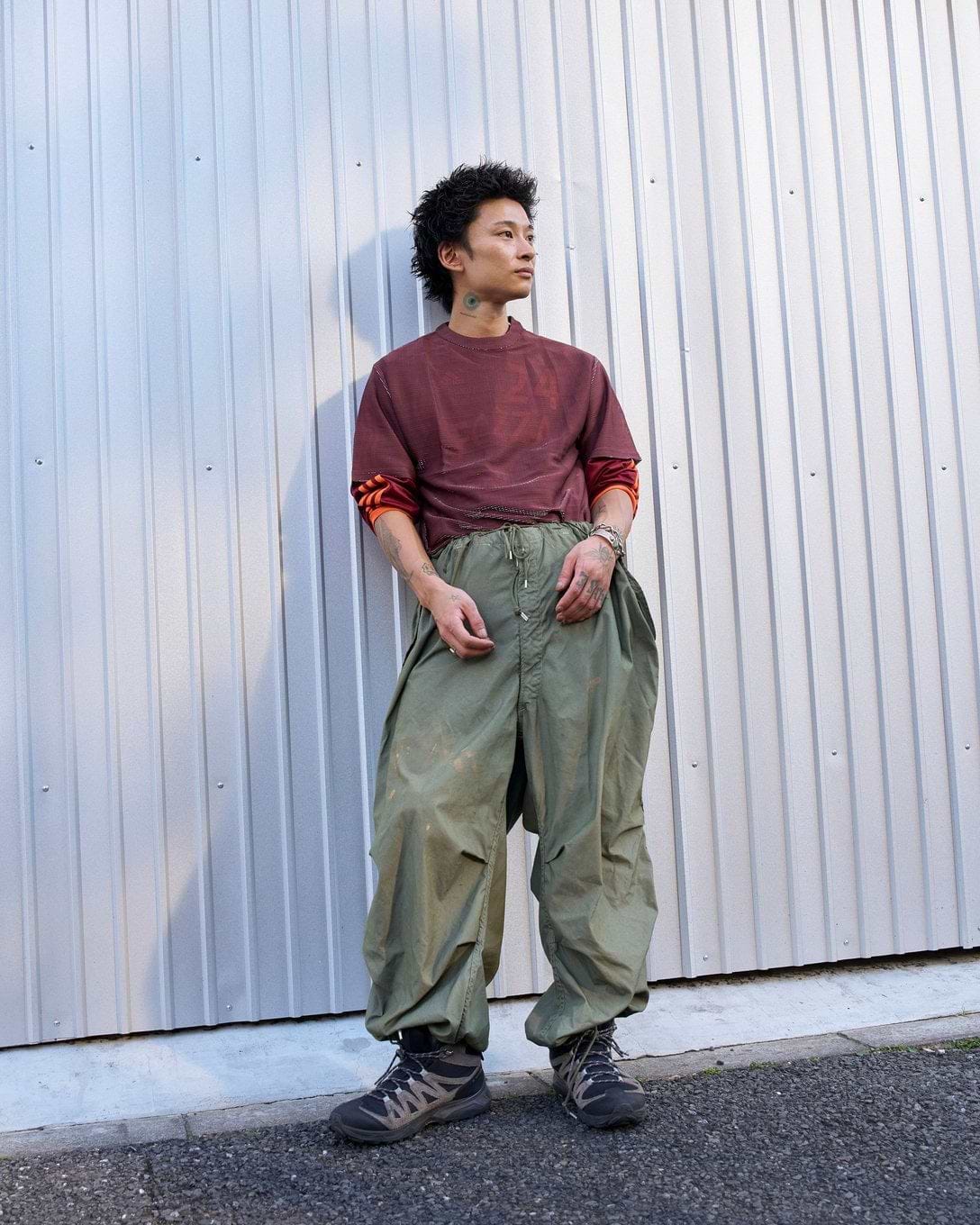 KANAKO SAKAI】グリッターTシャツ – ファッションスナップストア