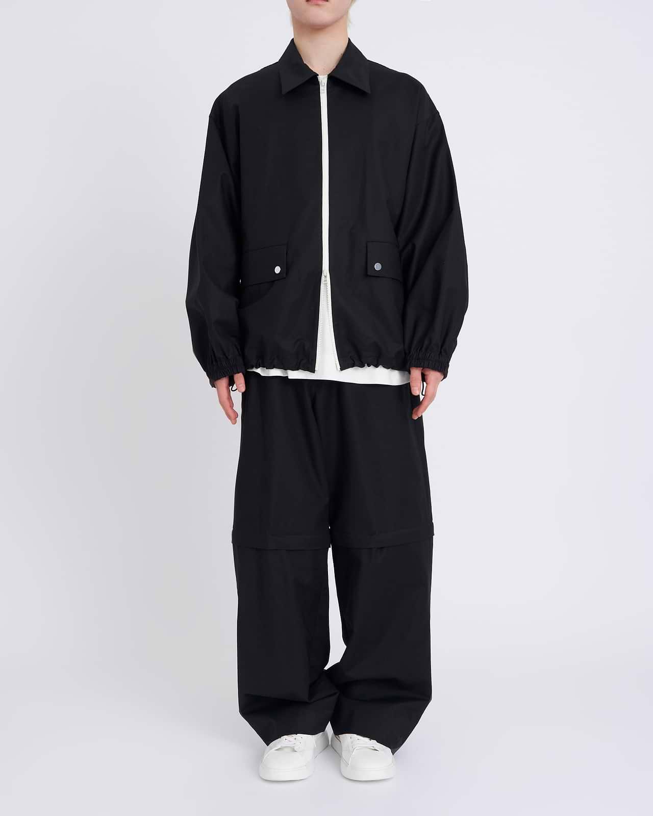 着用サイズ46／身長175cm