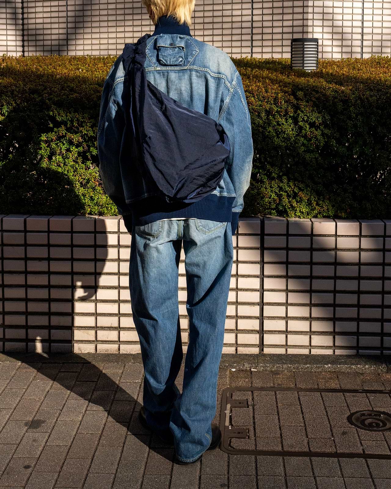 着用カラー ネイビー／身長175cm（スタッフスナップ）