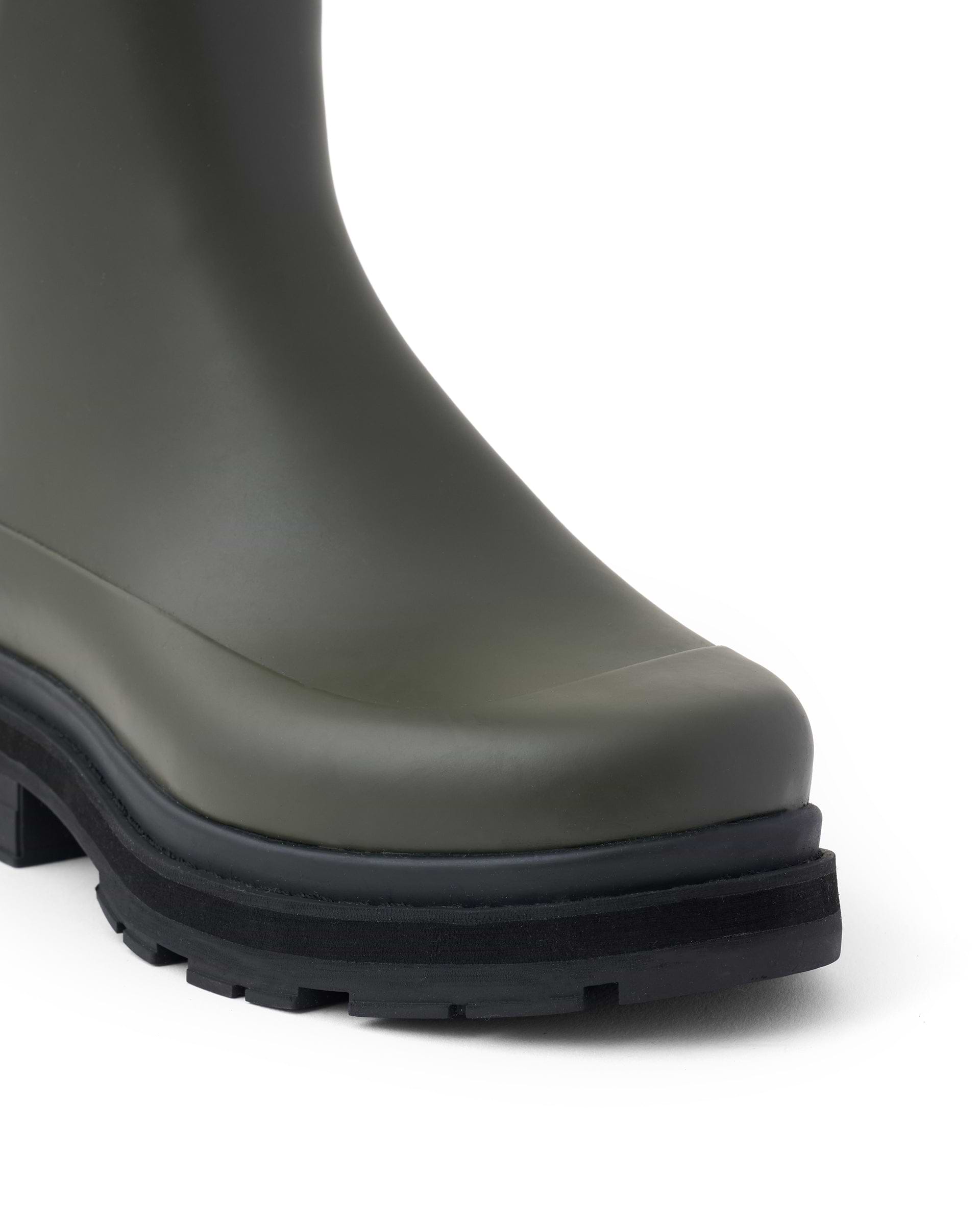 pigret ブラックラバーブーツ GGロゴ AIGLE】ミッドレインラバーブーツ ブラック・グリーン | 海外製 レイン