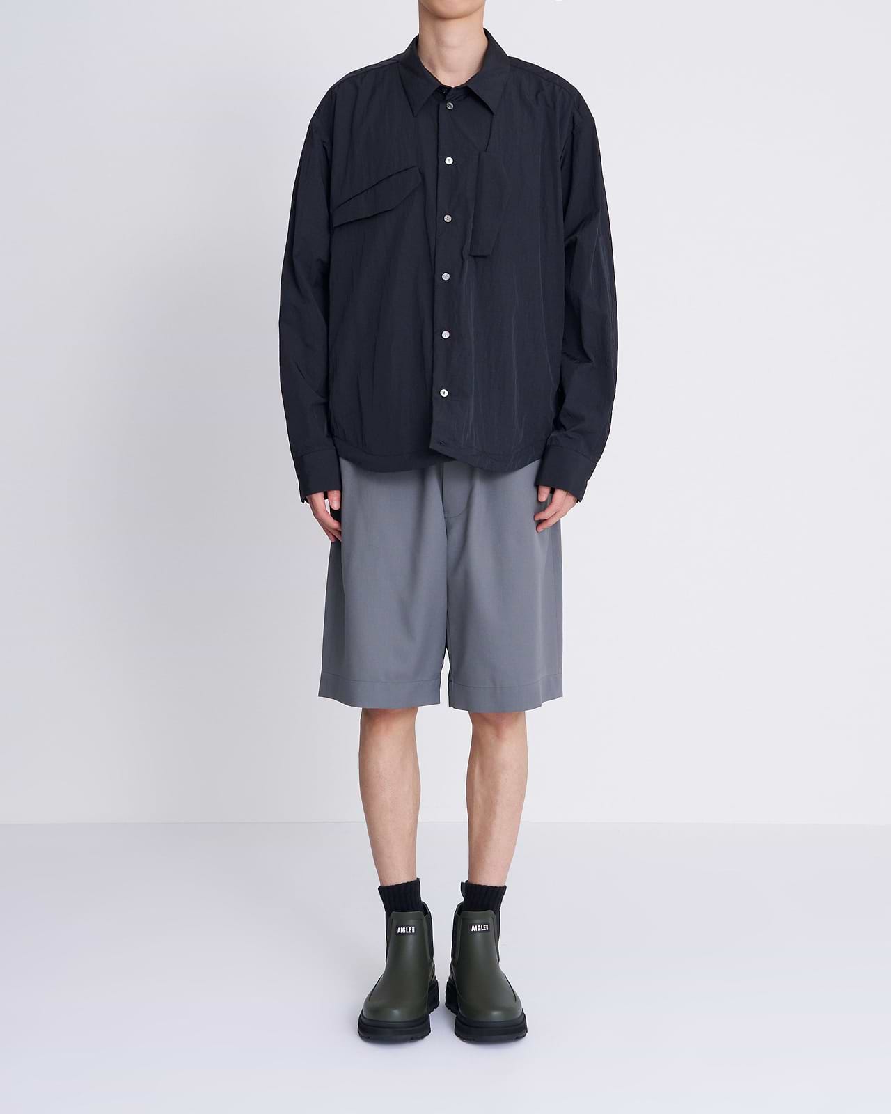着用サイズ38／身長175cm