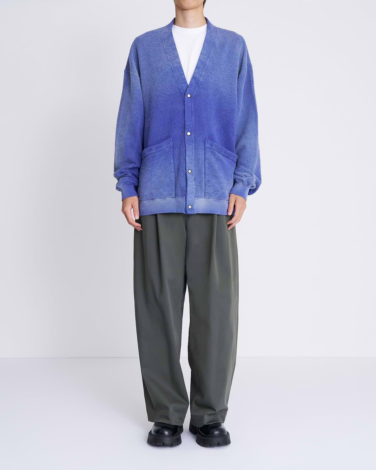 着用サイズ2／身長175cm