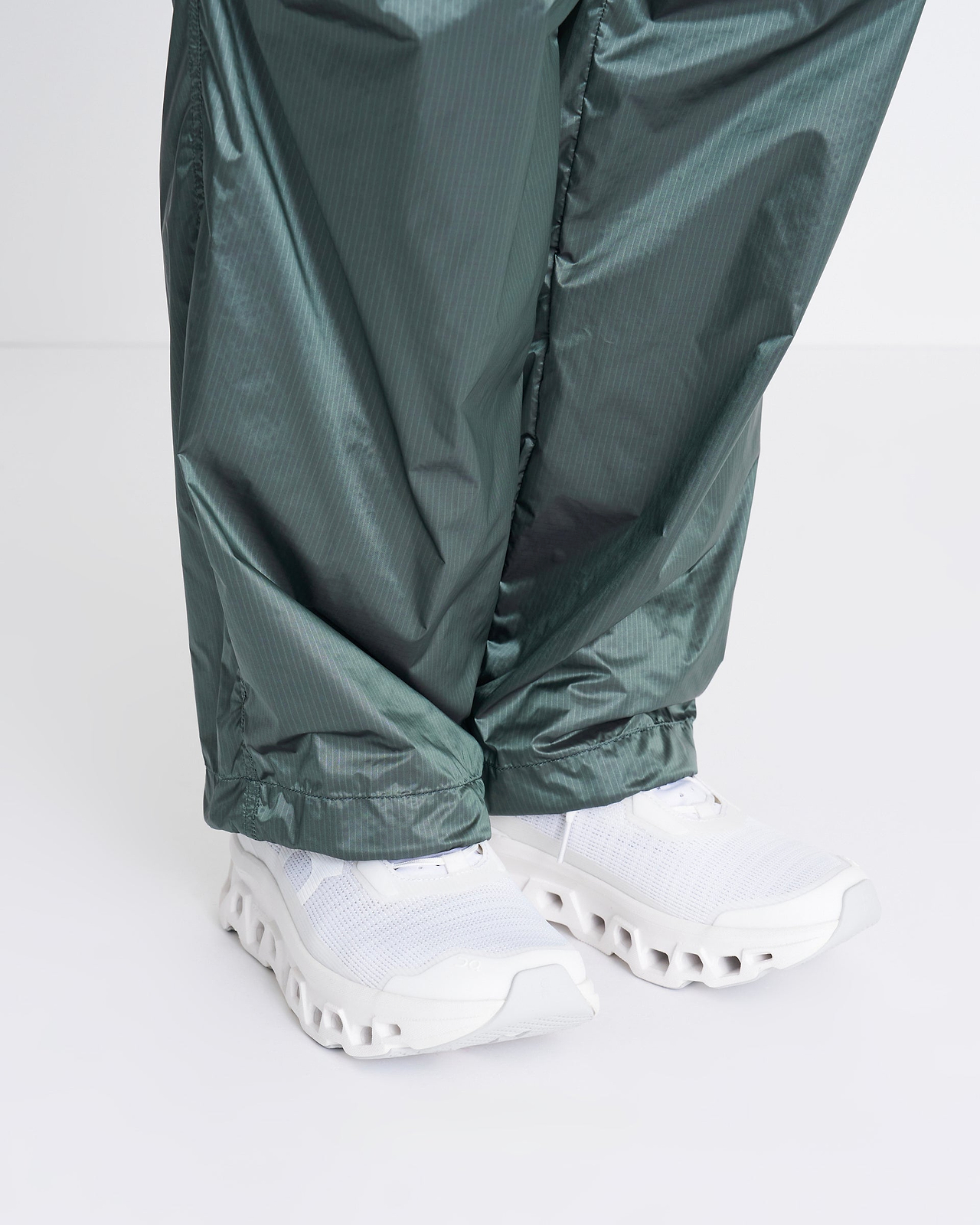 アンコンバーチブルパンツ