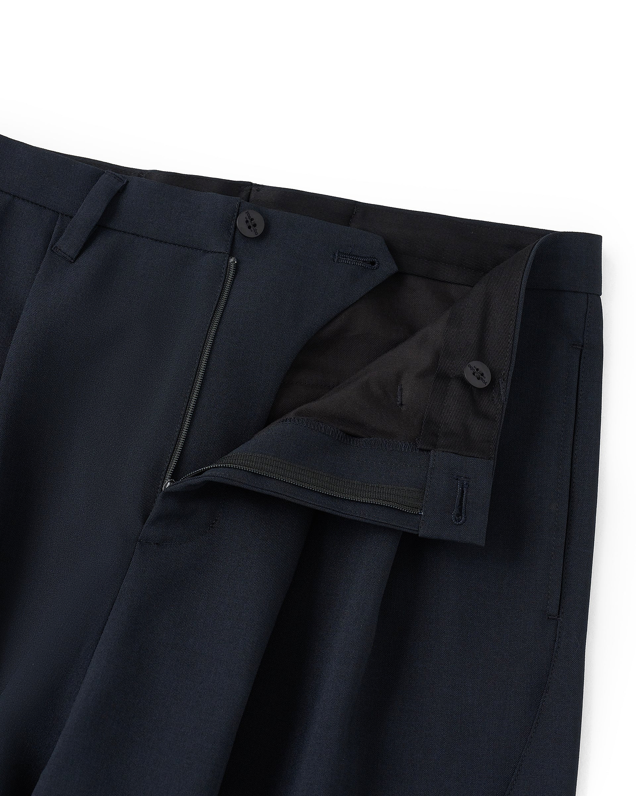 【26SS】ツイストスラックス