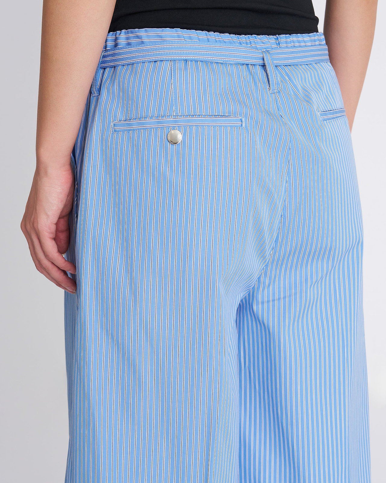 【26SS】ストライプコットンブロード13インチショートパンツ