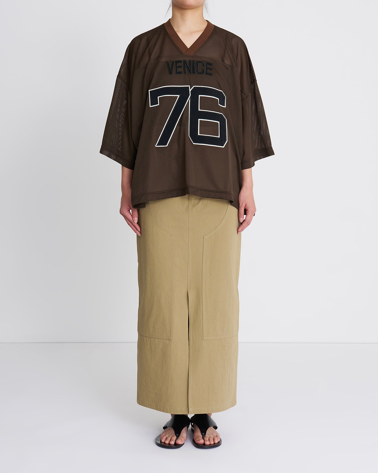 INSCRIRE】メッシュフットボールTシャツ | ナンバリング ロゴ 