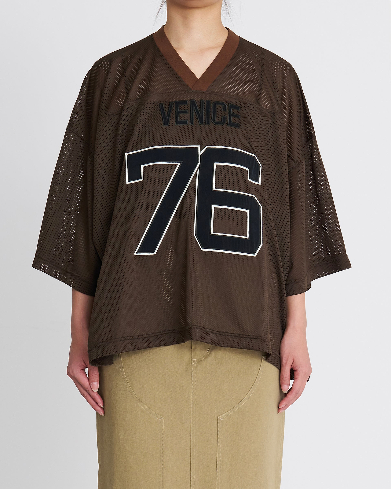 INSCRIRE】メッシュフットボールTシャツ | ナンバリング ロゴ 