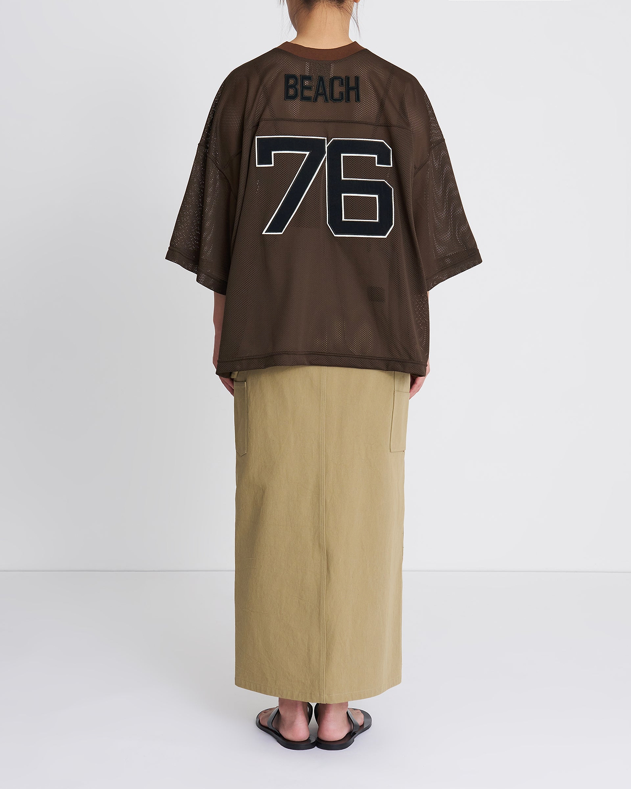 INSCRIRE】メッシュフットボールTシャツ | ナンバリング ロゴ 
