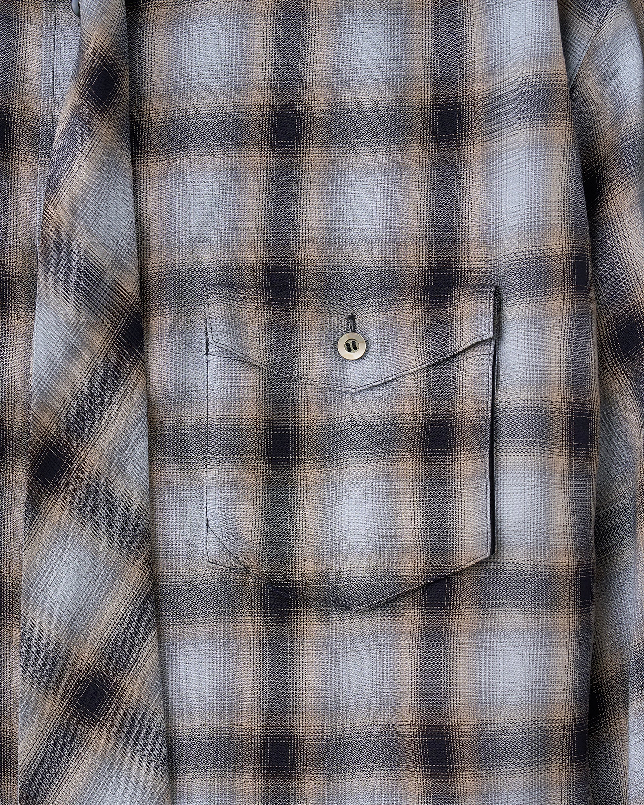 【26AW】ネクタイシャツ
