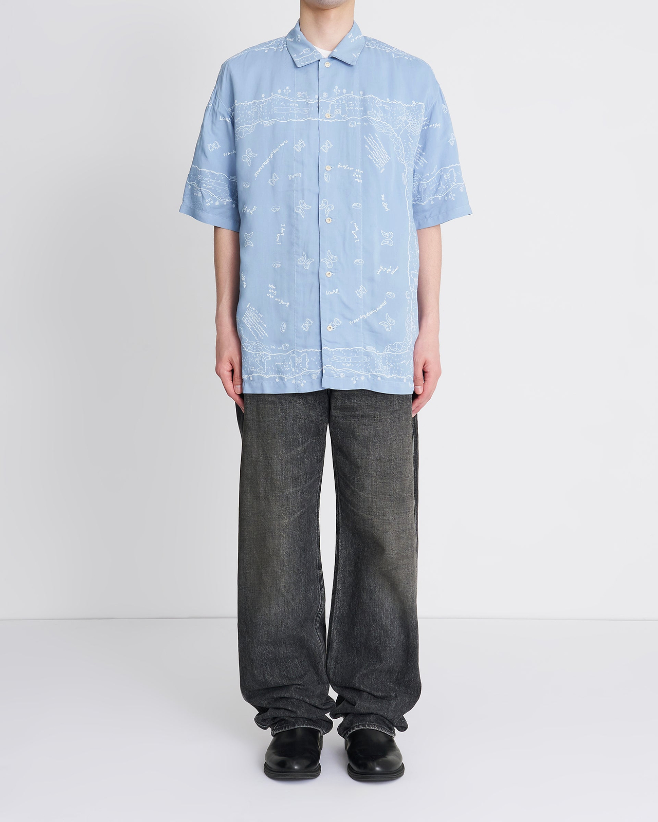 着用サイズ3／身長177cm