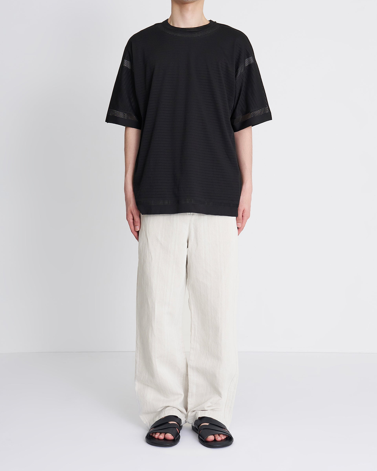 着用サイズ2／身長177cm