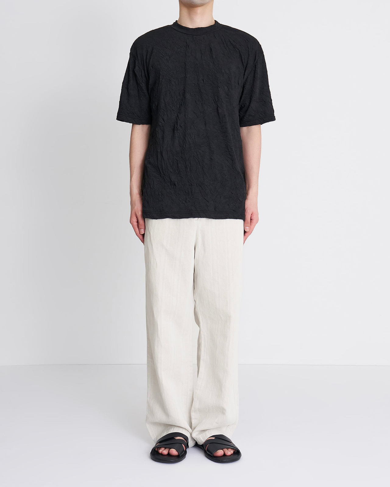 着用サイズ2／身長177cm