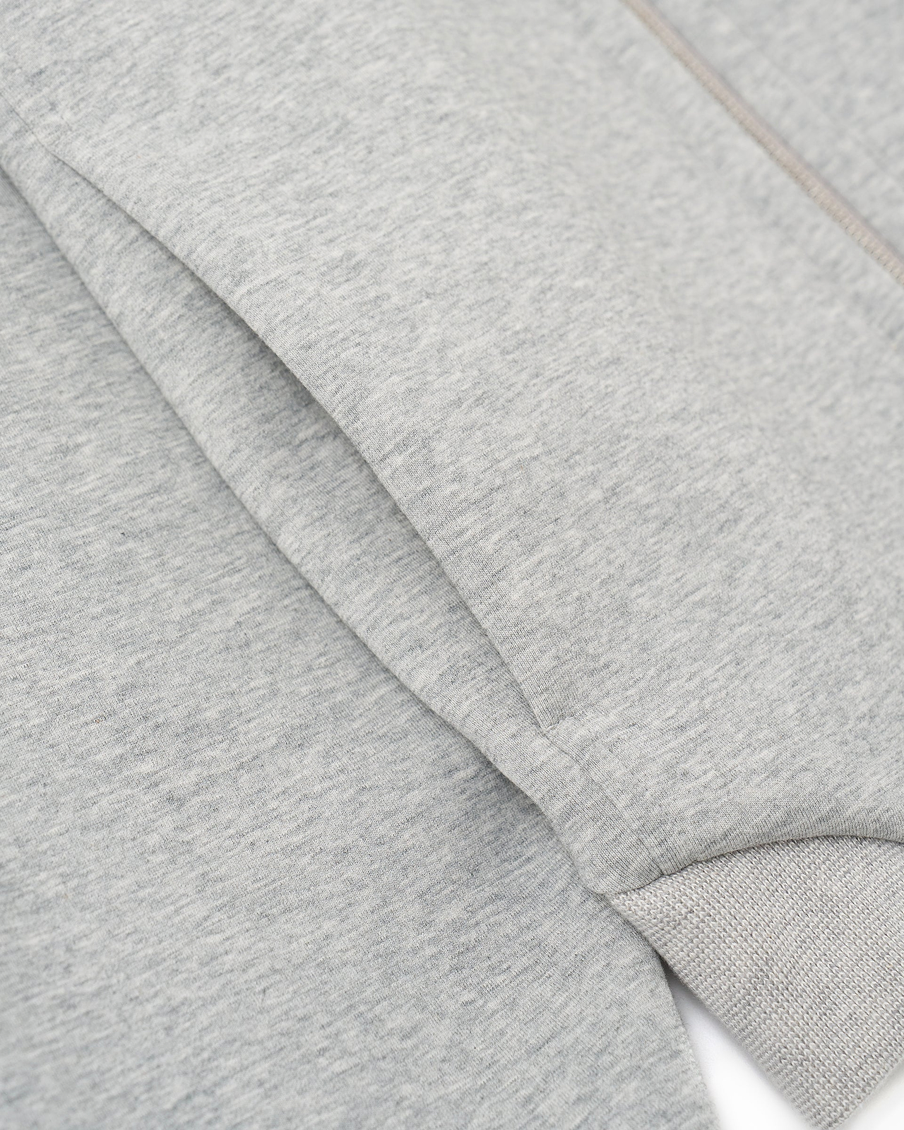 【26AW】スペーサーパーカー