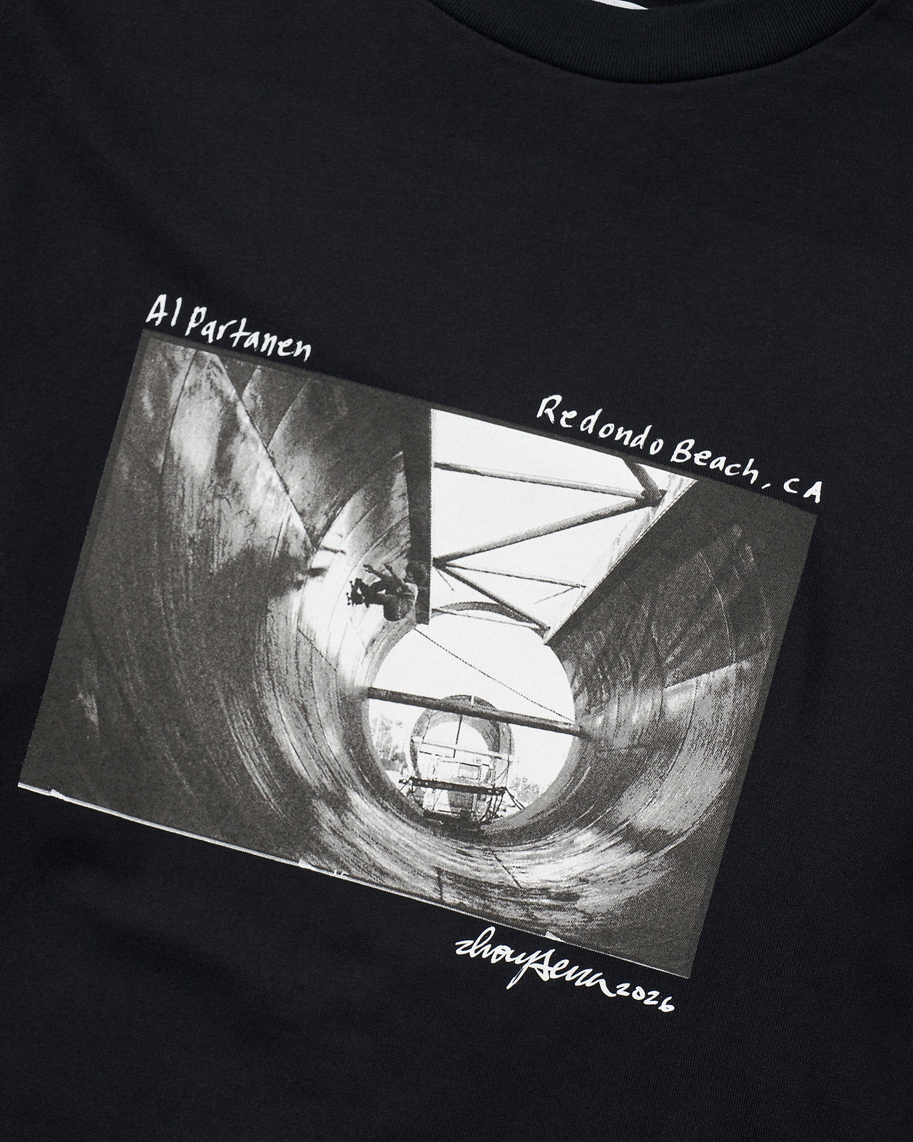 【26AW】アイボリー・セラ "REDONDO BEACH, CA" L/S  Tシャツ