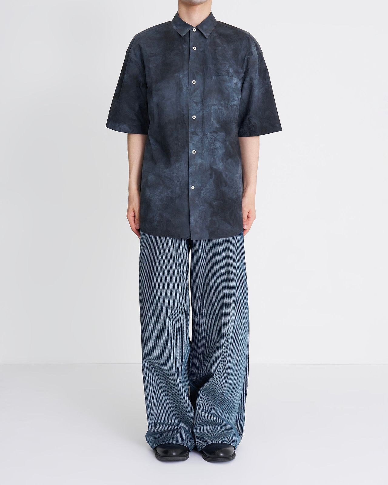 着用サイズ1／身長177cm