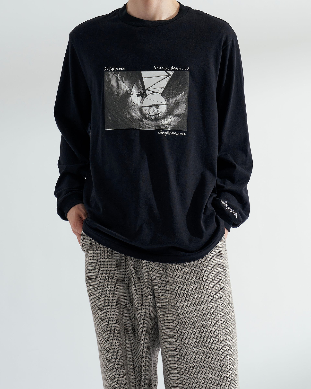 【26AW】アイボリー・セラ "REDONDO BEACH, CA" L/S  Tシャツ