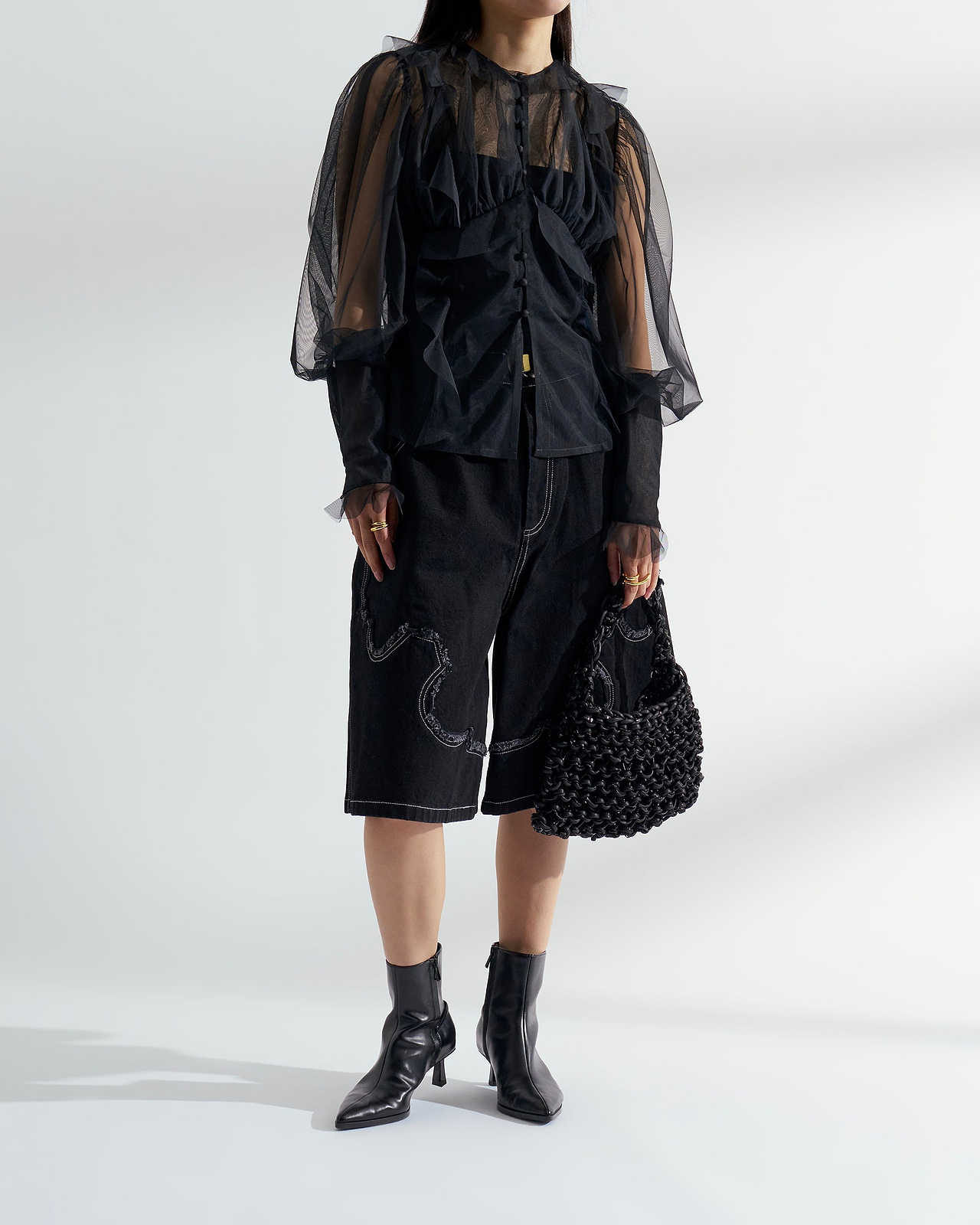 着用カラーBLACK／身長165cm（スタッフスナップ）