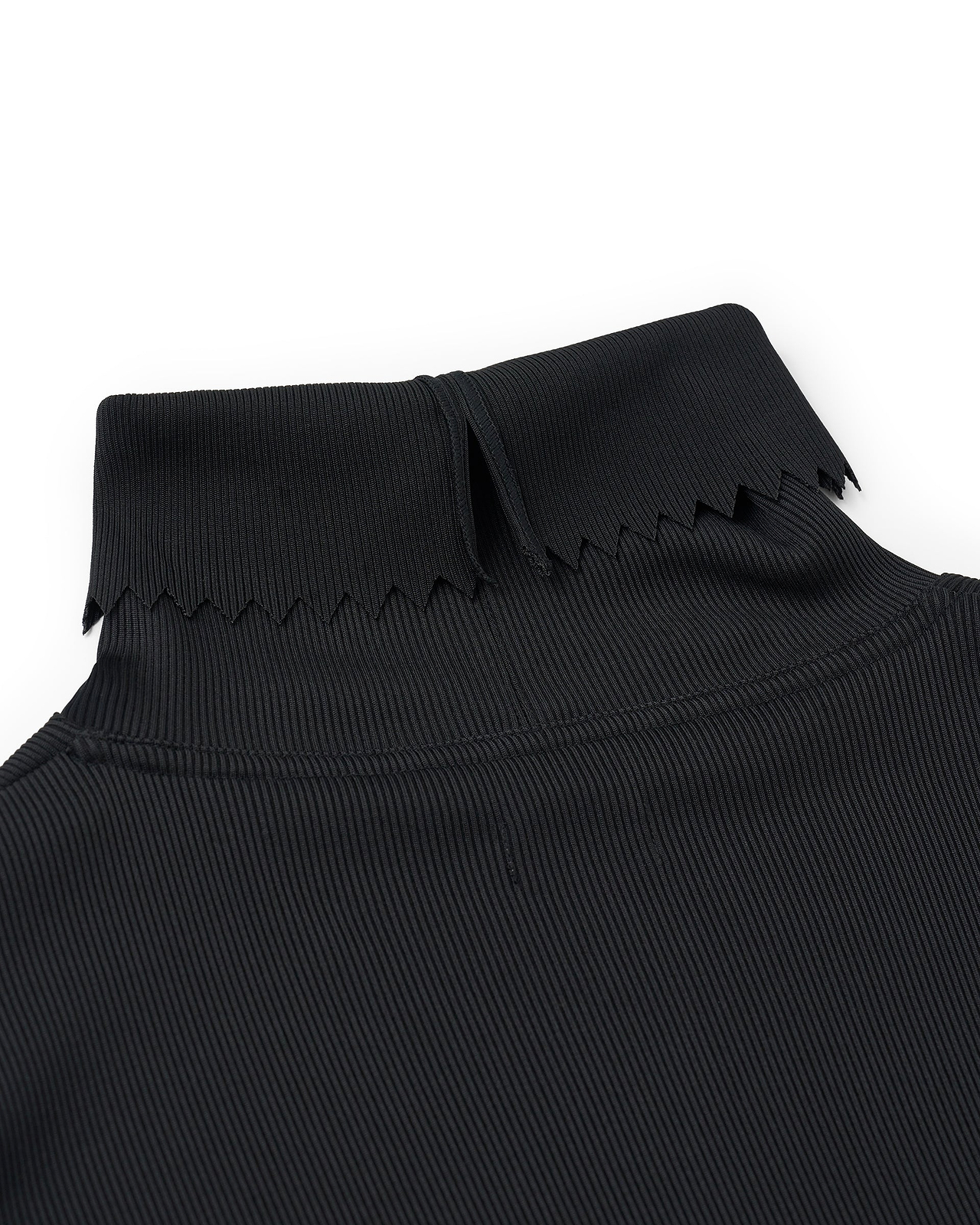 【26AW】ジグザグハイネックL/S Tシャツ