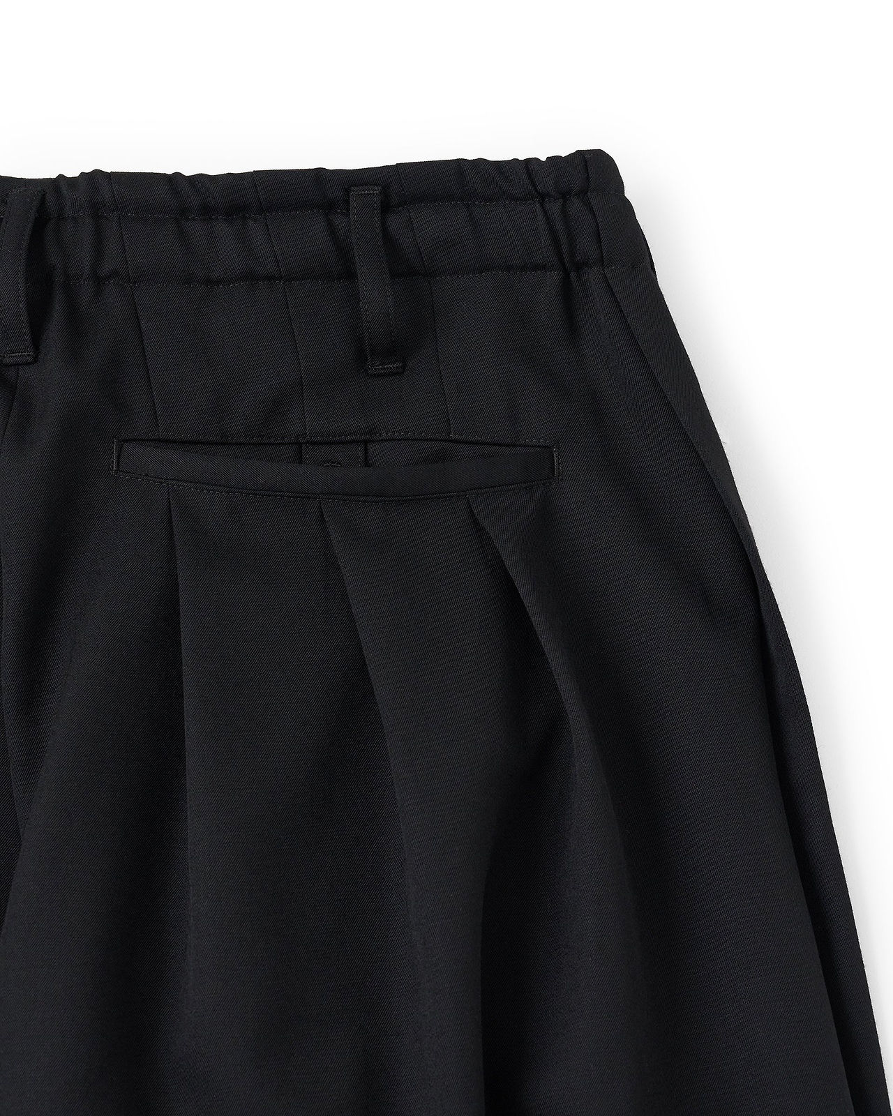 【26AW】ギャバジンワンショルダーパンツ