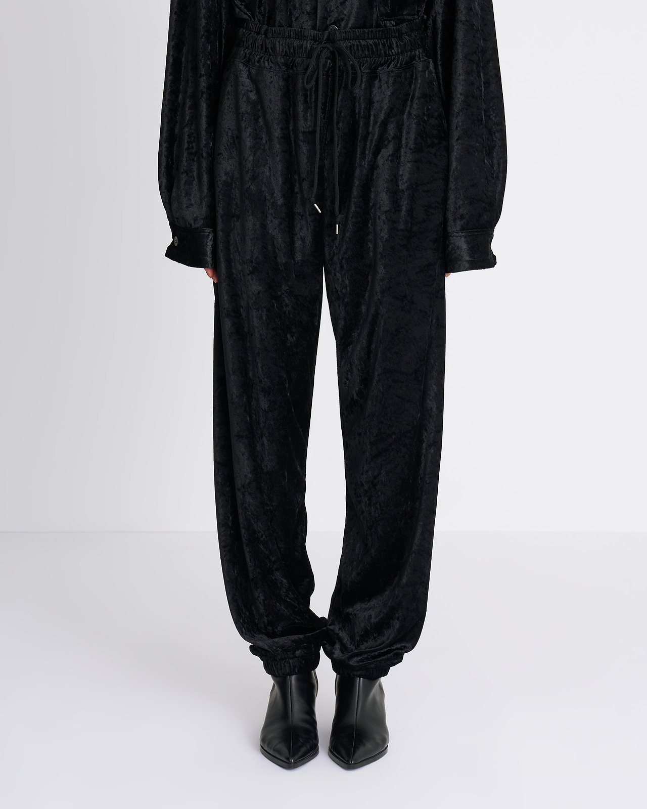 【26AW】ベロアイージースリムパンツ