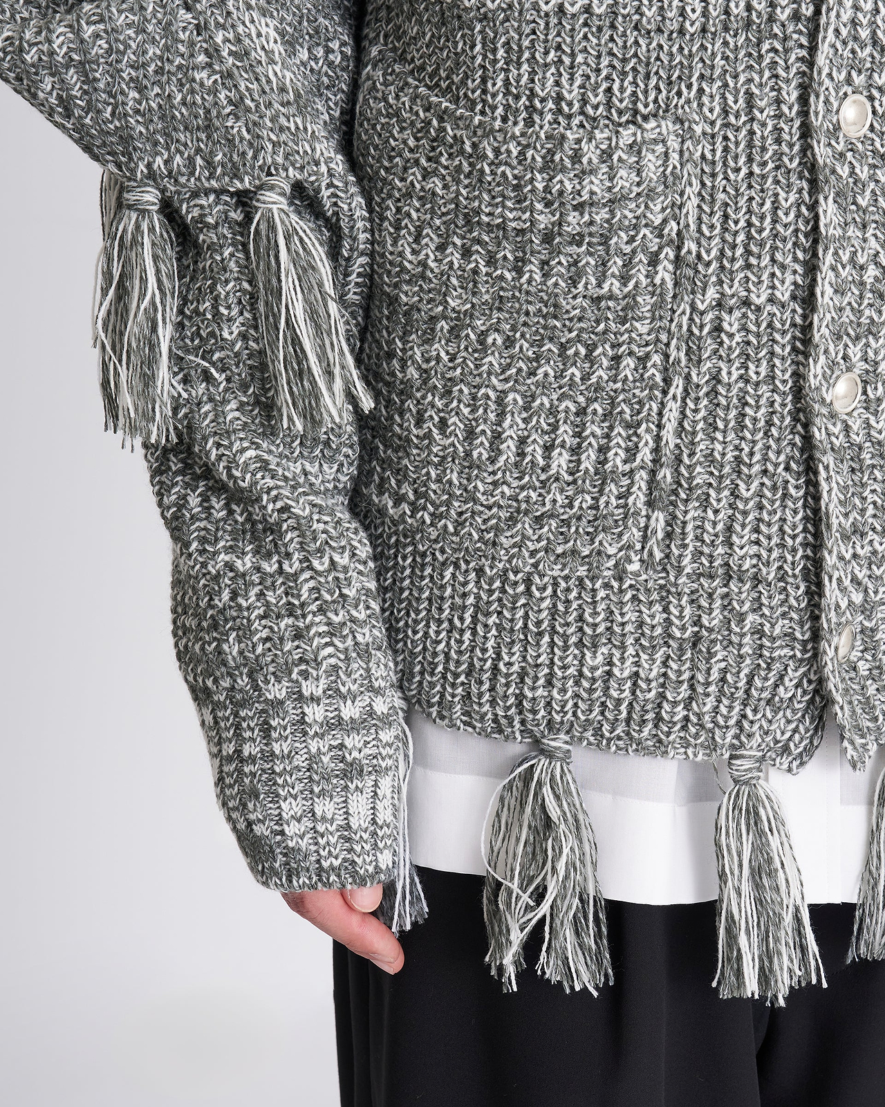 【26AW】フリンジニット