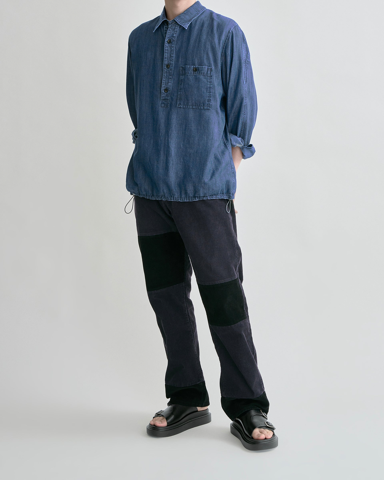 着用サイズ33／身長177cm（スタッフスナップ）