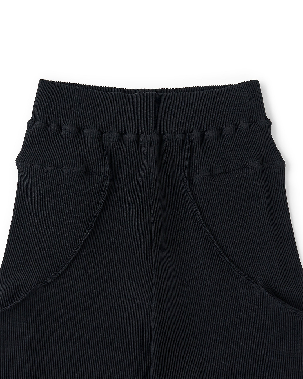 【26AW】クリスプカーヴドポケットパンツ