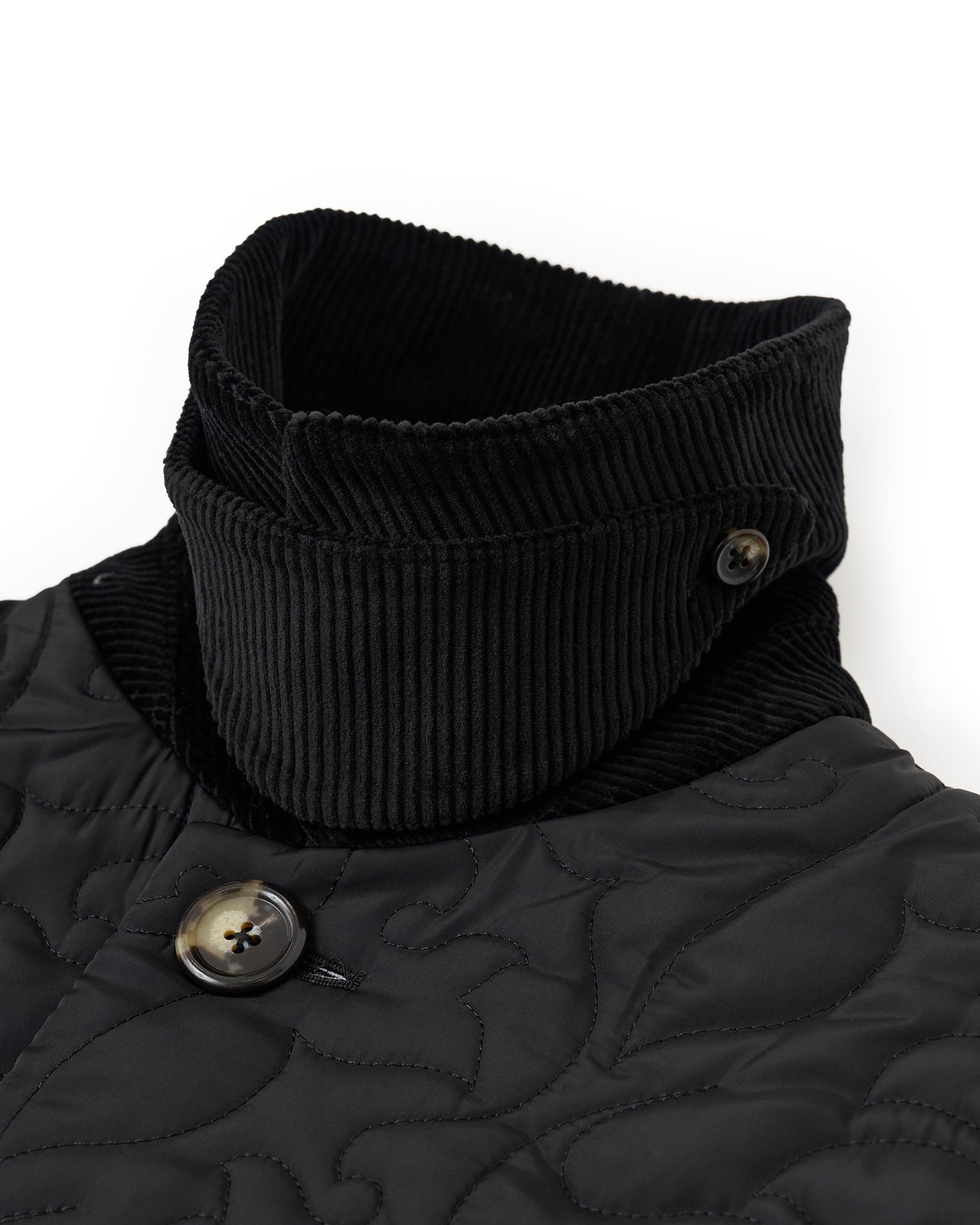 【26AW】フラワーパターンキルテッドコート