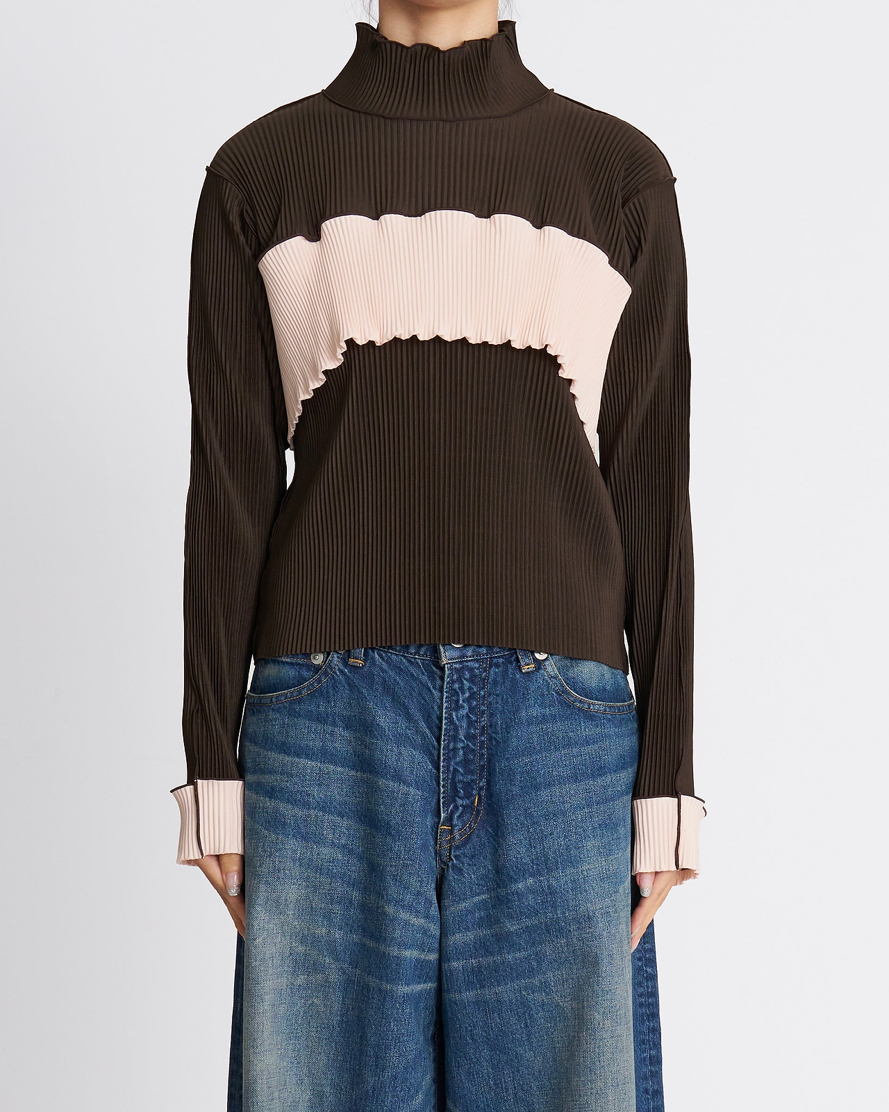 【26AW】ビスチェハイネックトップ