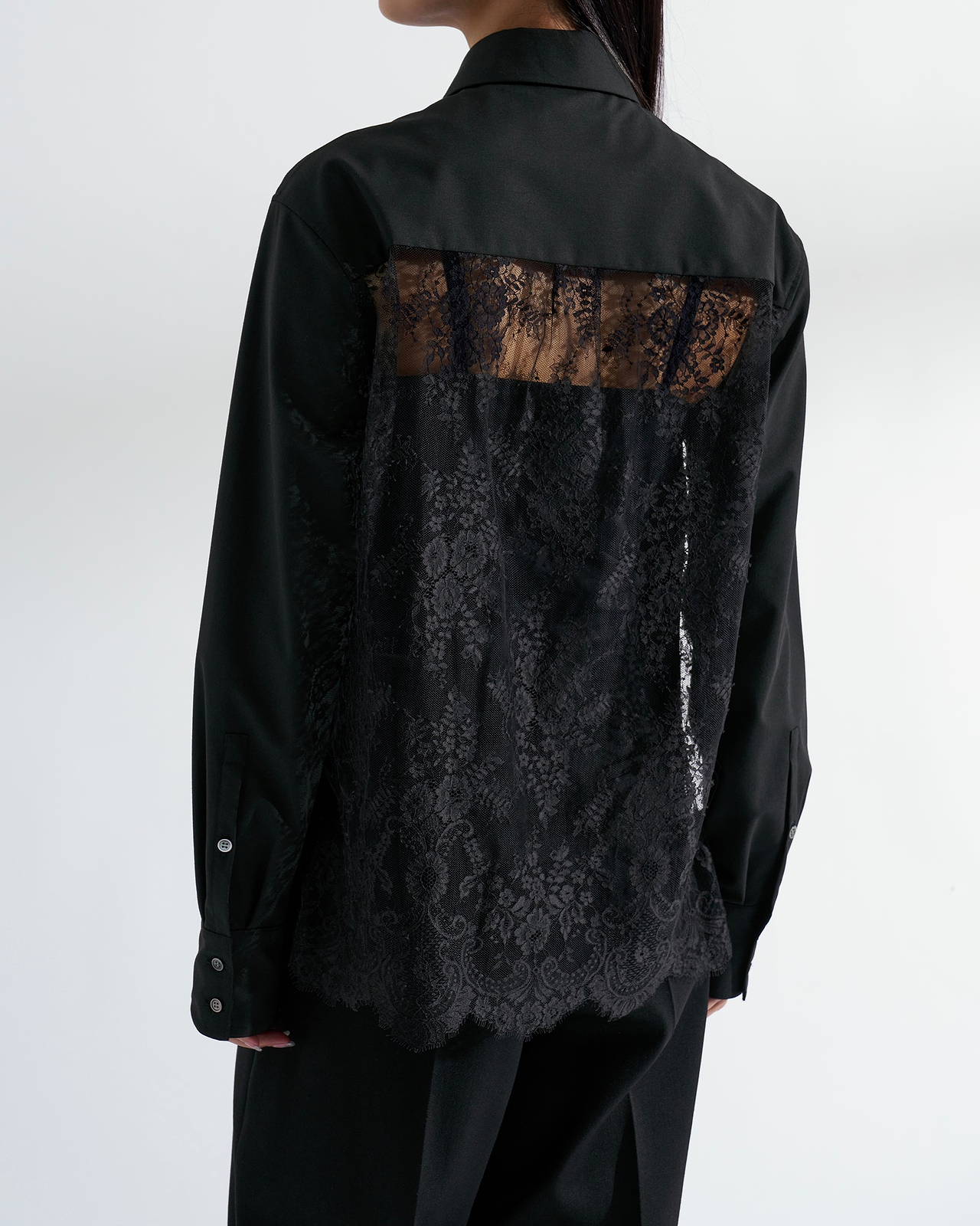 【26AW】レースバックパネルシャツ（ブラック）