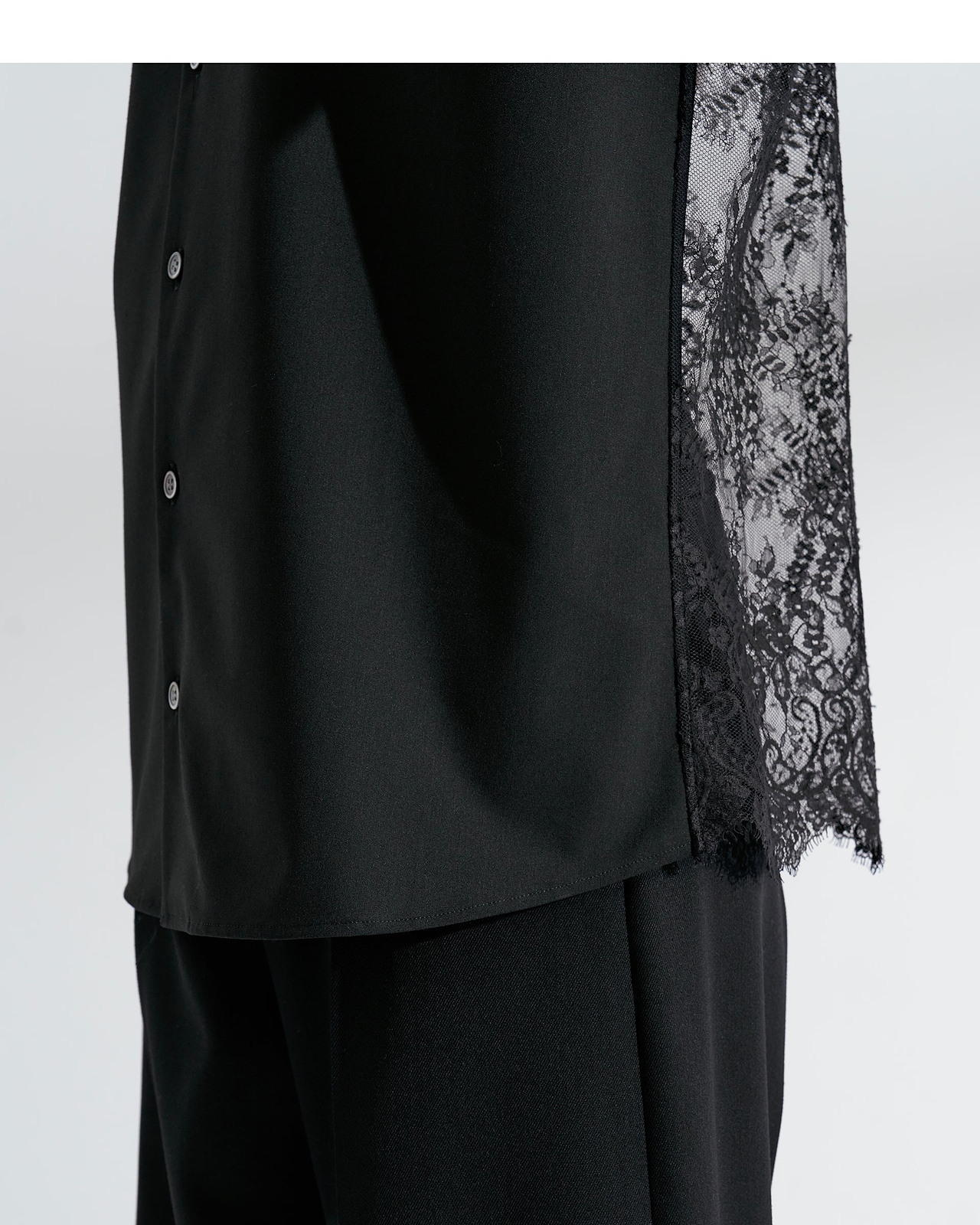 【26AW】レースバックパネルシャツ（ブラック）