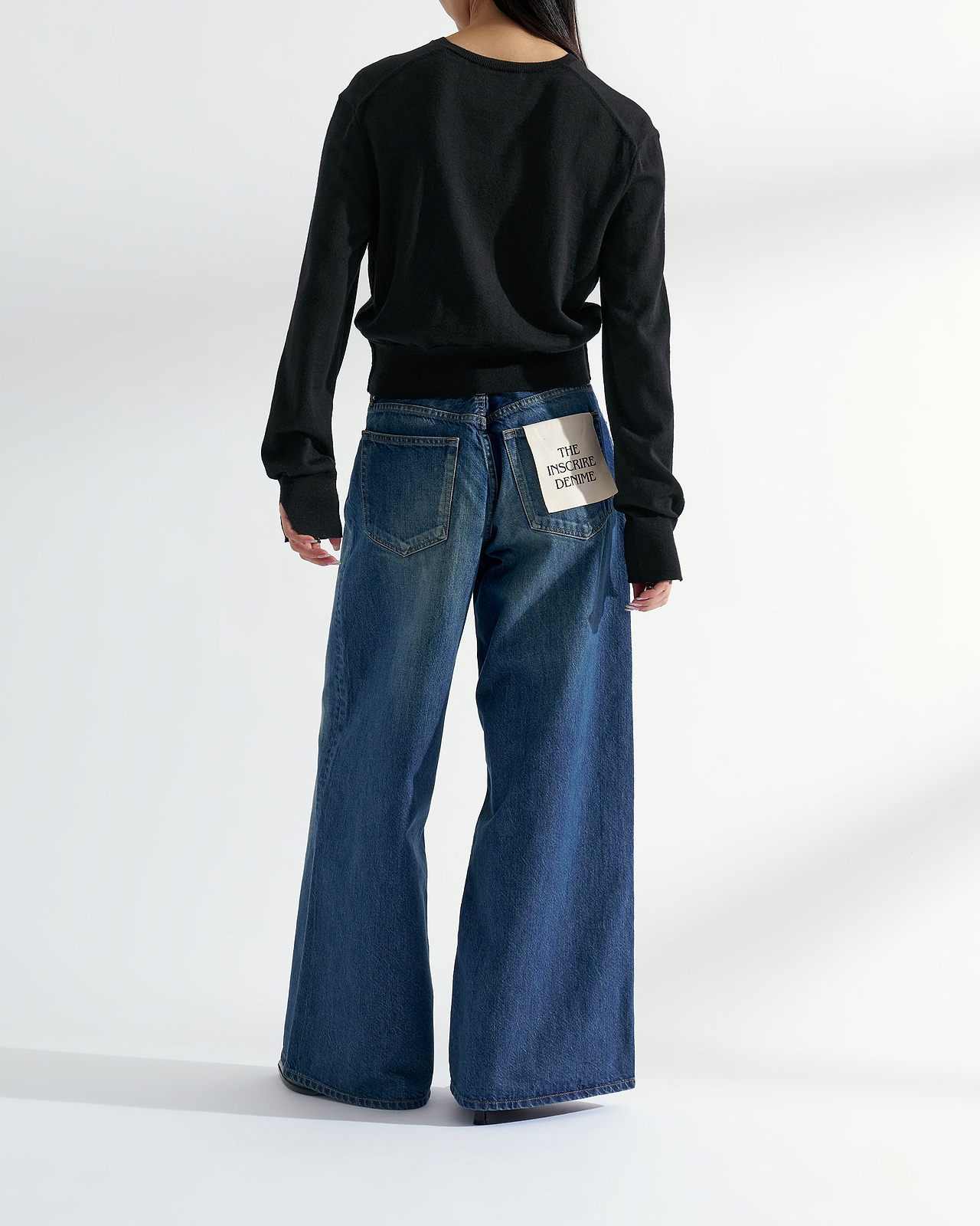 【26AW】ウールVネックセーター