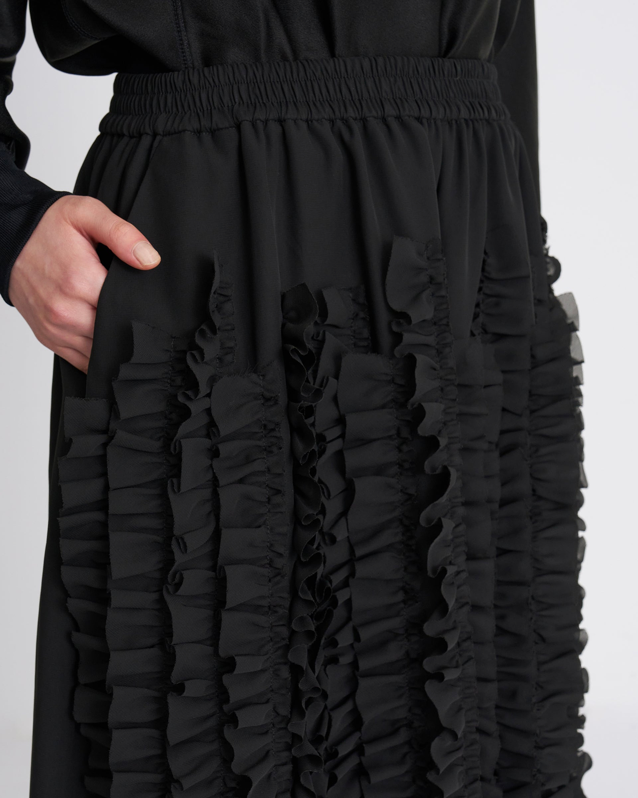 【26AW】ラッフルシフォンワイドショーツ
