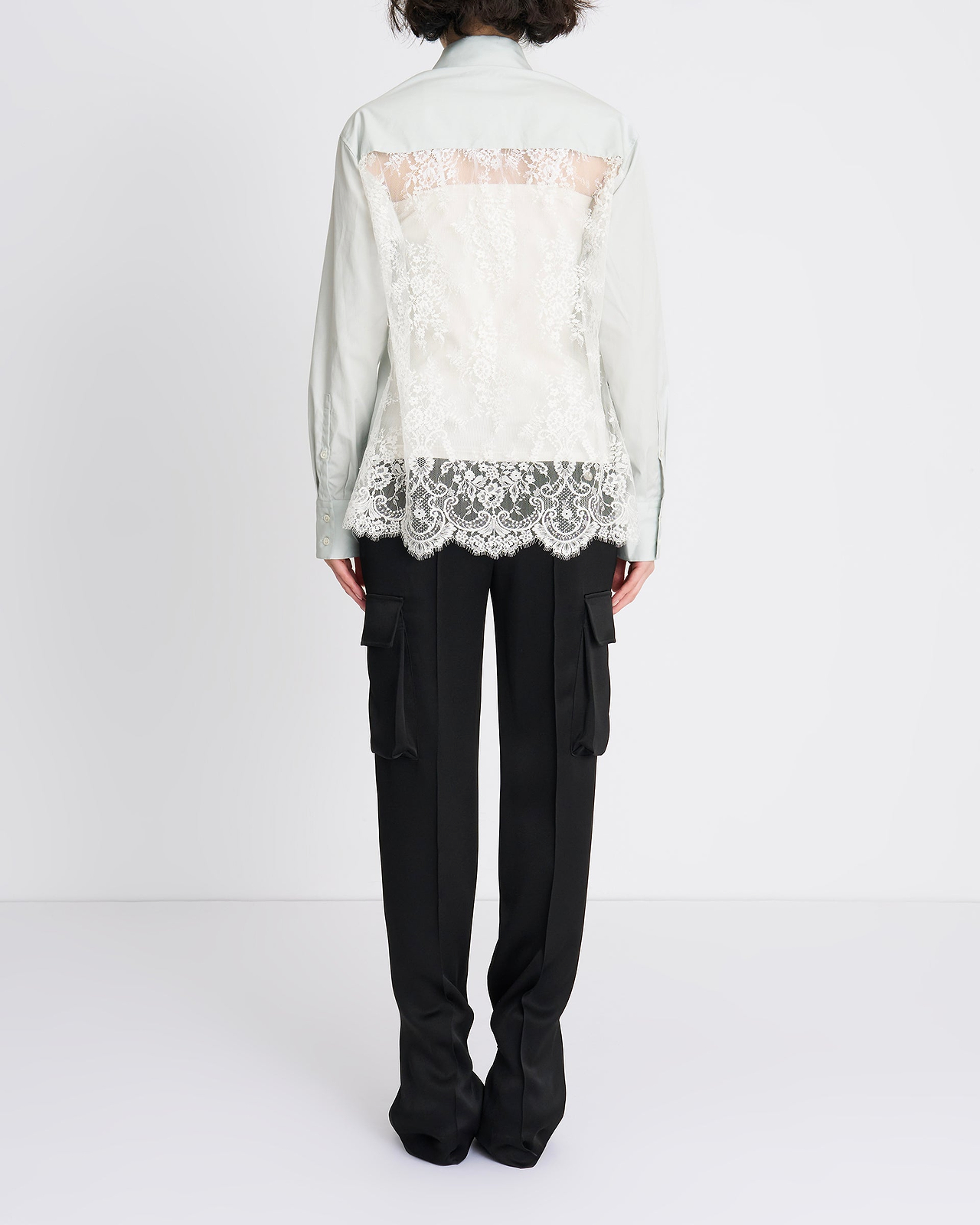 【26AW】レースバックパネルシャツ（ライトブルー）