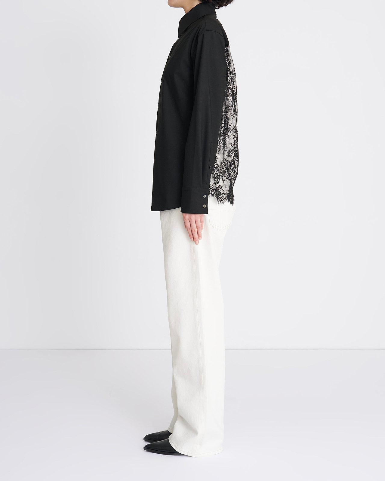 【26AW】レースバックパネルシャツ（ブラック）