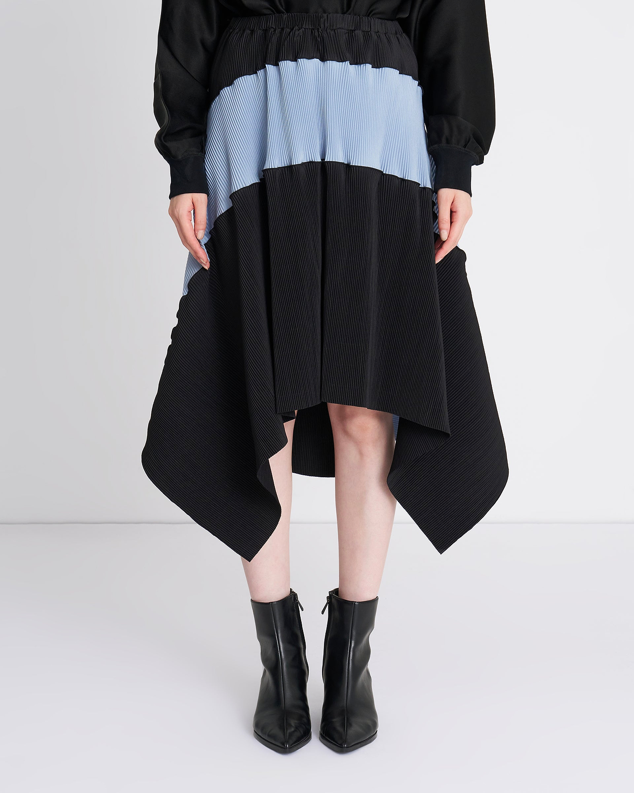 【26AW】アーチスカート