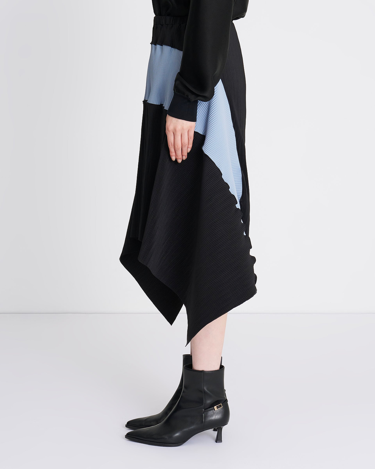 【26AW】アーチスカート