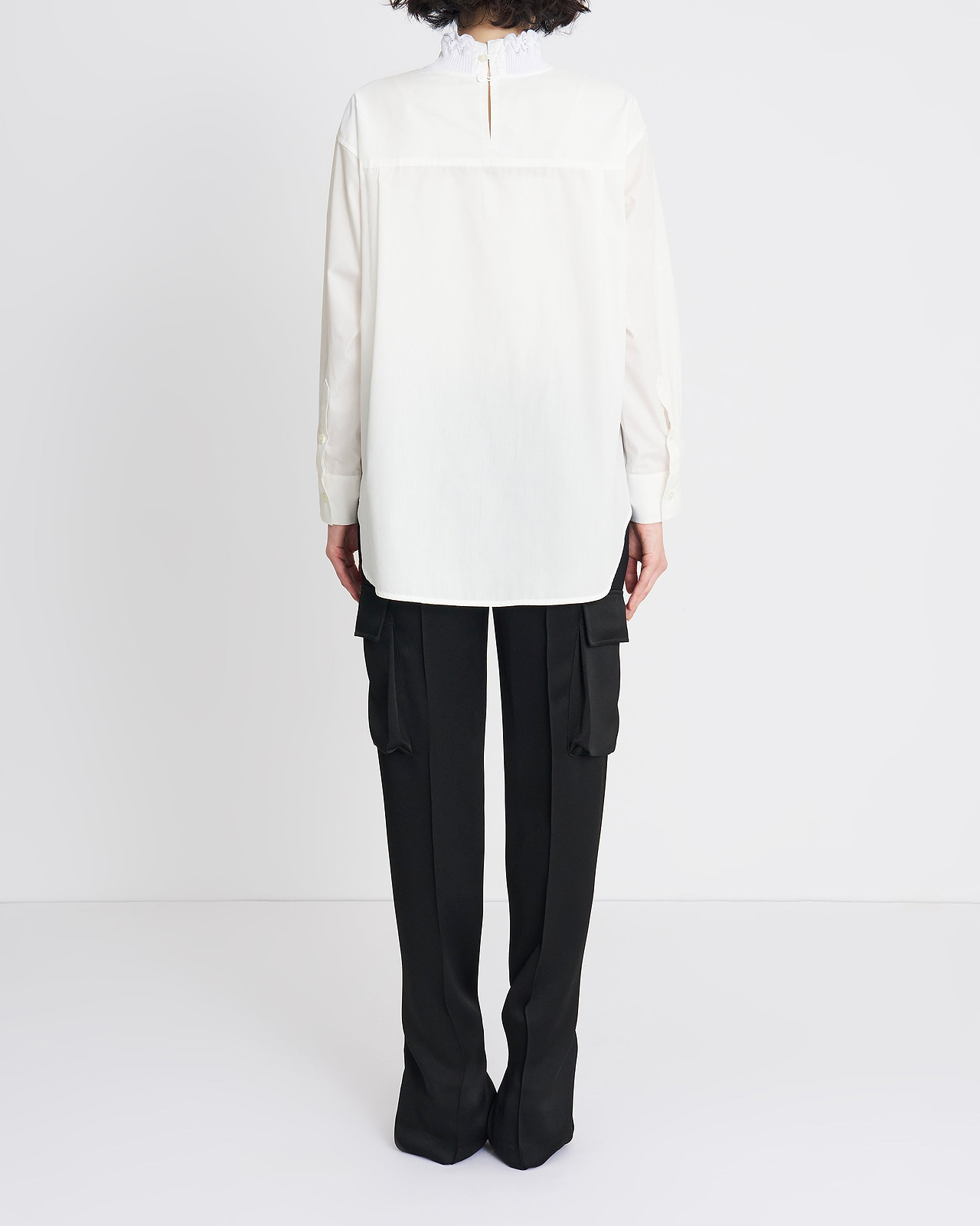 【26AW】スカラップフレームプルオーバー